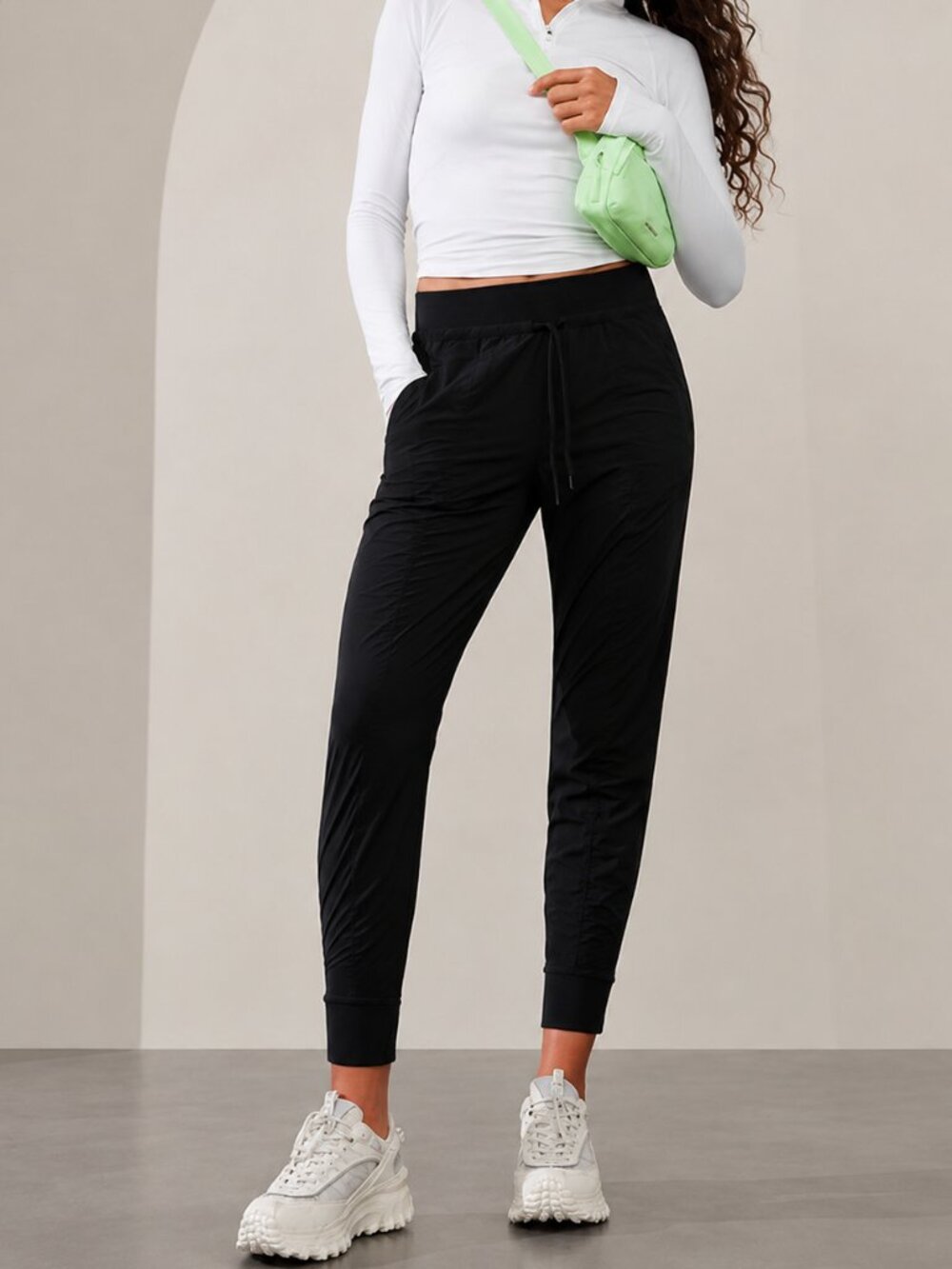Athleta Attitude Mid Rise Jogger Pant Black Size 6